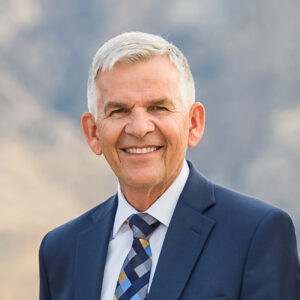 Oro Valley Mayor Joe Winfield